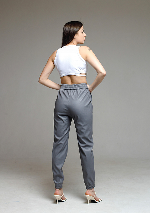 Кожаные брюки-джоггеры серый | Интернет-магазин Knitman