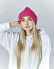 Трикотажная шапка бини в рубчик цвета фуксии | Интернет-магазин Knitman