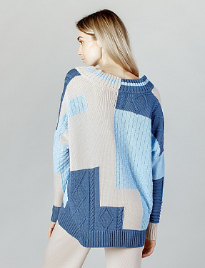 Свитер оверсайз с V-образным вырезом в стиле пэчворк голубой | Интернет-магазин Knitman